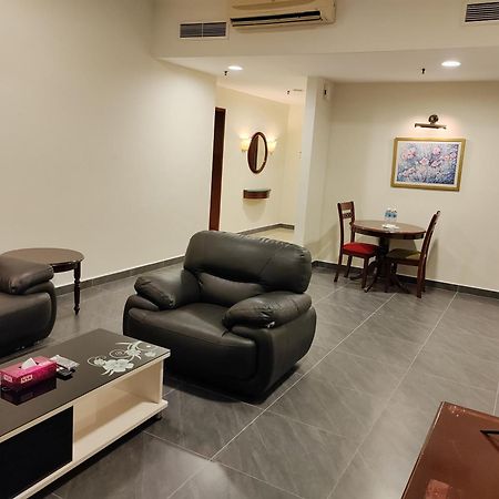 Kl Landmark Apartment At Berjay Times Square Kuala Lumpur Exterior foto